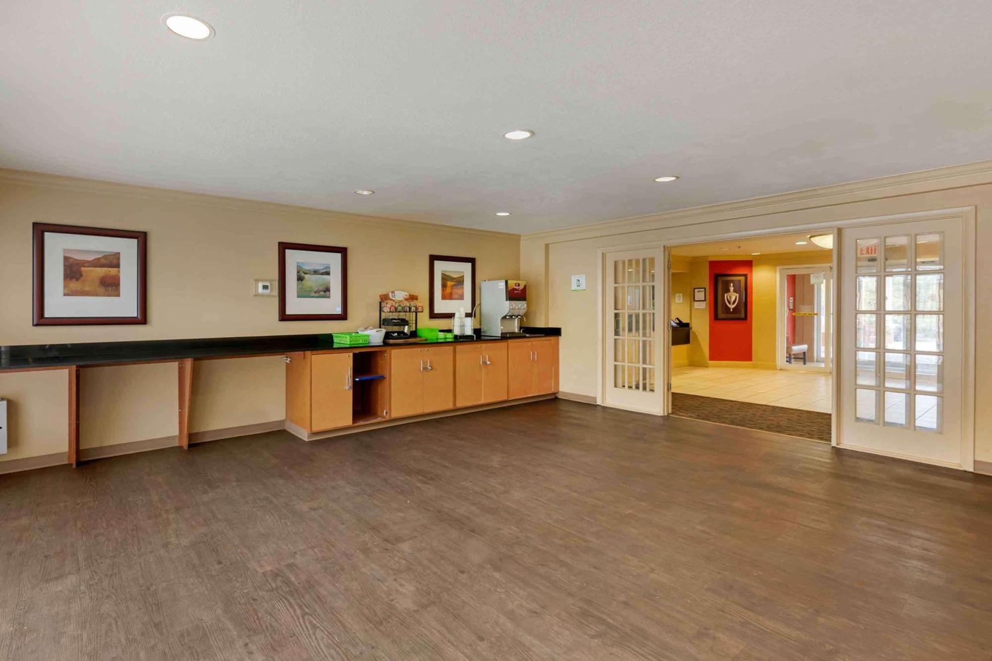 Extended Stay America Suites - Orlando - Convention Center - 6443 Westwood Williamsburg Exterior photo