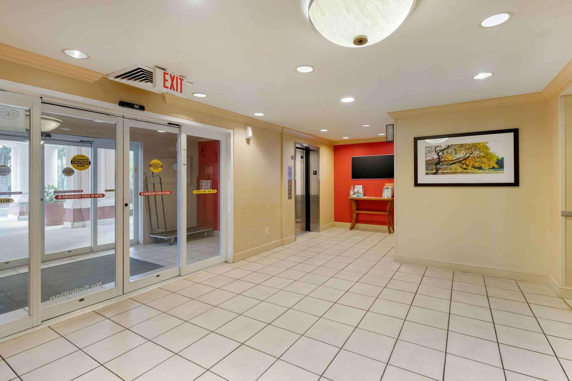 Extended Stay America Suites - Orlando - Convention Center - 6443 Westwood Williamsburg Exterior photo